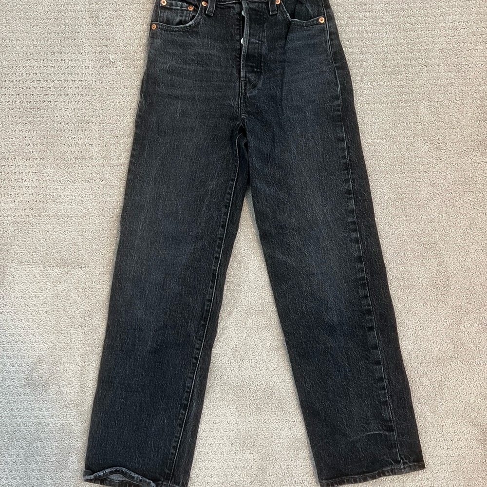 Levi's Ribcage Straight - Picture 2 of 7